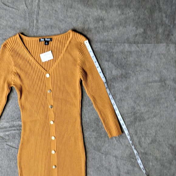 Women's Small Mustard Yellow Rib Knit Bodycon Button Up Dress with Slit - Picture 7 of 9